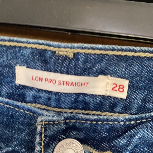 Relisted Levi’s low pro distressed midrise straight leg jean cotton size 29 - Picture 12 of 17